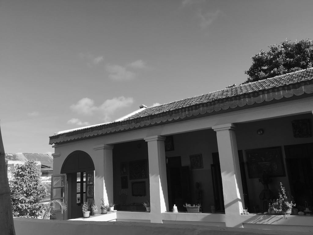 ホテル Chez Eric Gorée エクステリア 写真